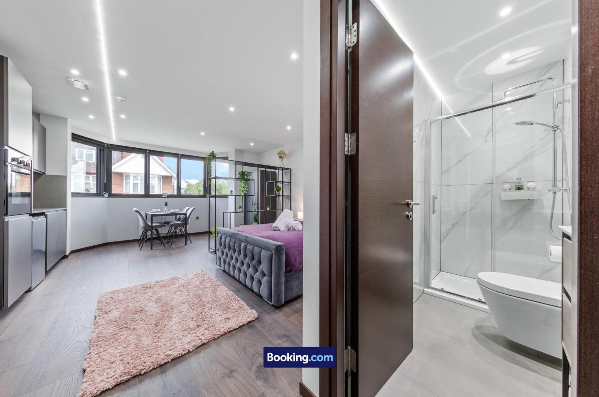 Stylish Studio Apt By Stay Smart Short Lets & Serviced Accommodation Woodstock With Free Wifi Londres Exterior foto