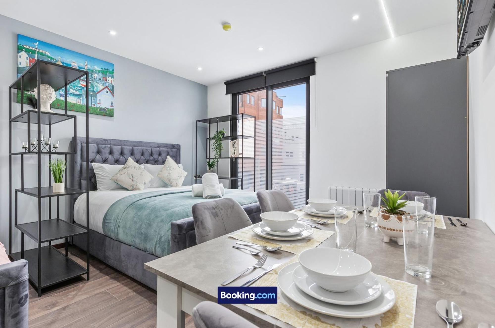 Stylish Studio Apt By Stay Smart Short Lets & Serviced Accommodation Woodstock With Free Wifi Londres Exterior foto